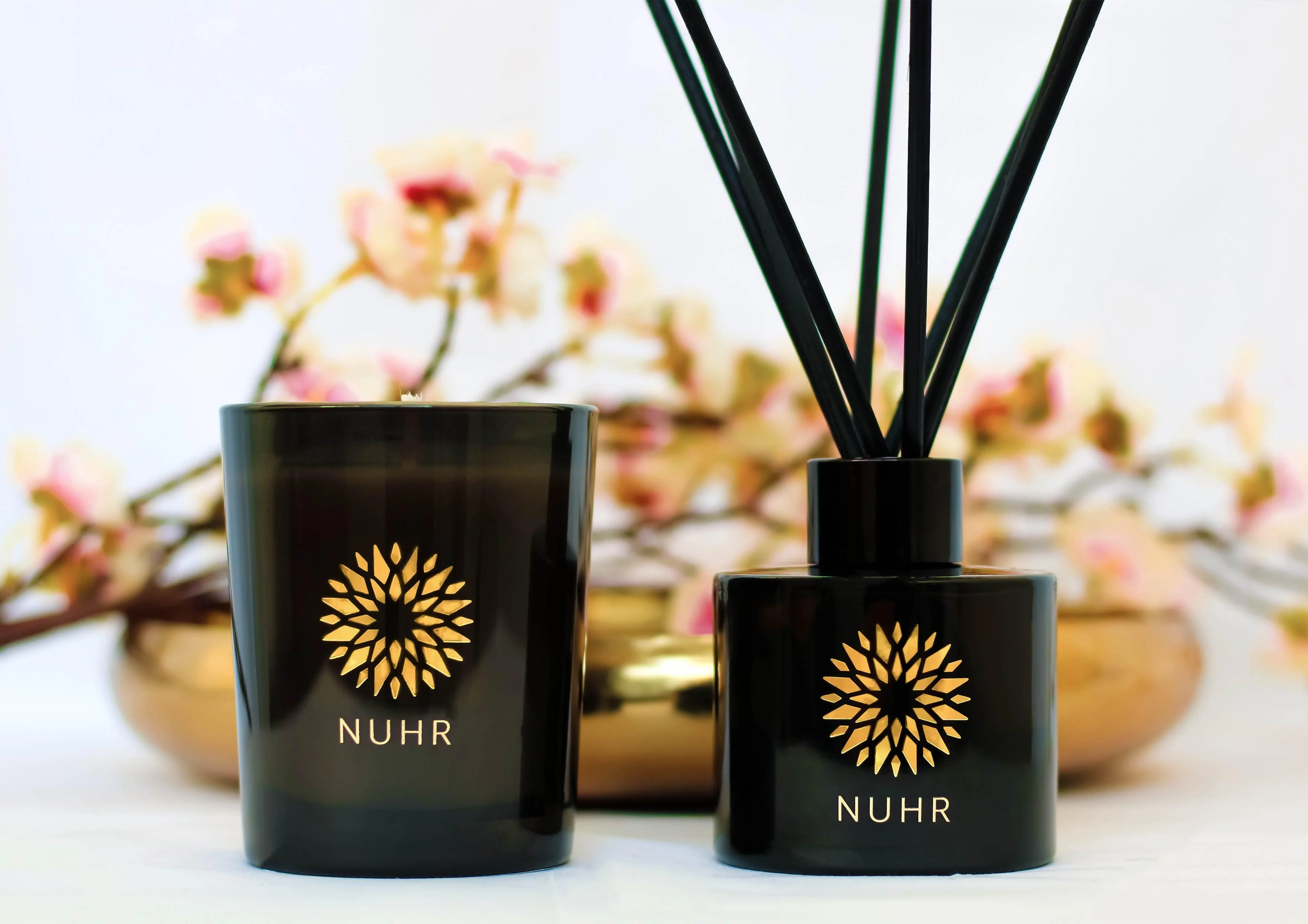 Rose & Oud Luxury Scented Candle - Image 6