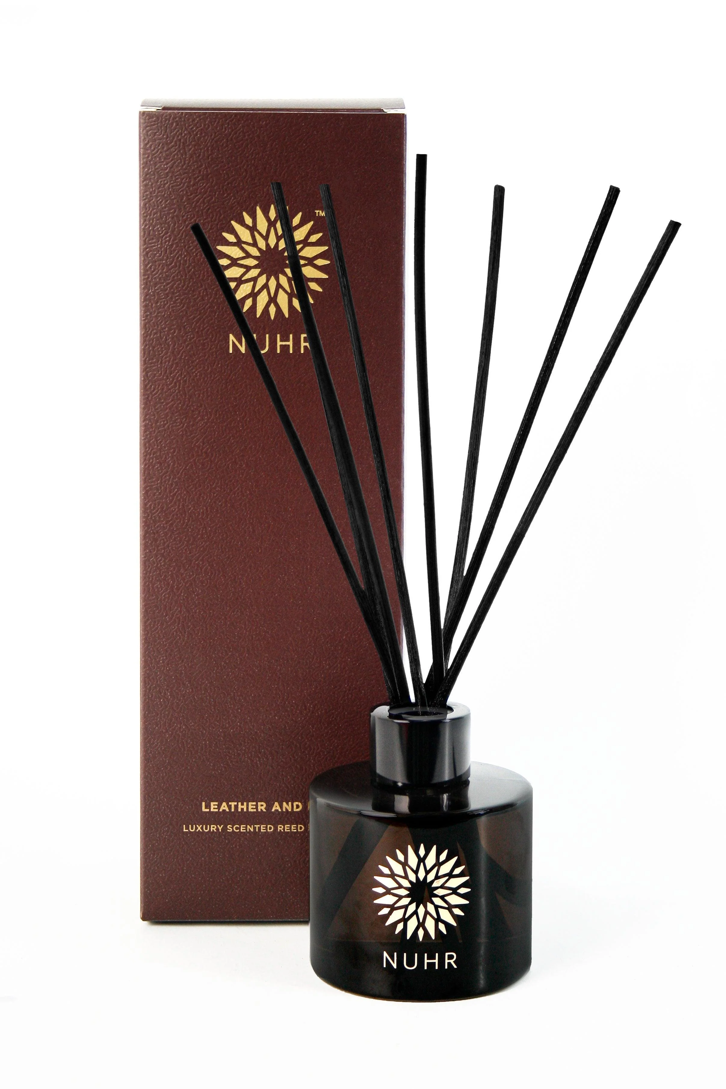 Luxury Reed Diffuser in Leather and Oud - Image 5