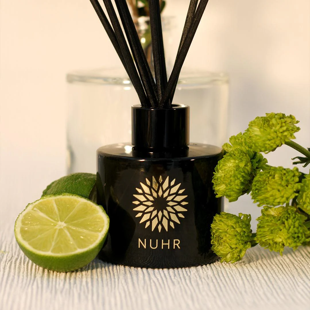 Oud & Bergamot Luxury Reed Diffuser - Image 3