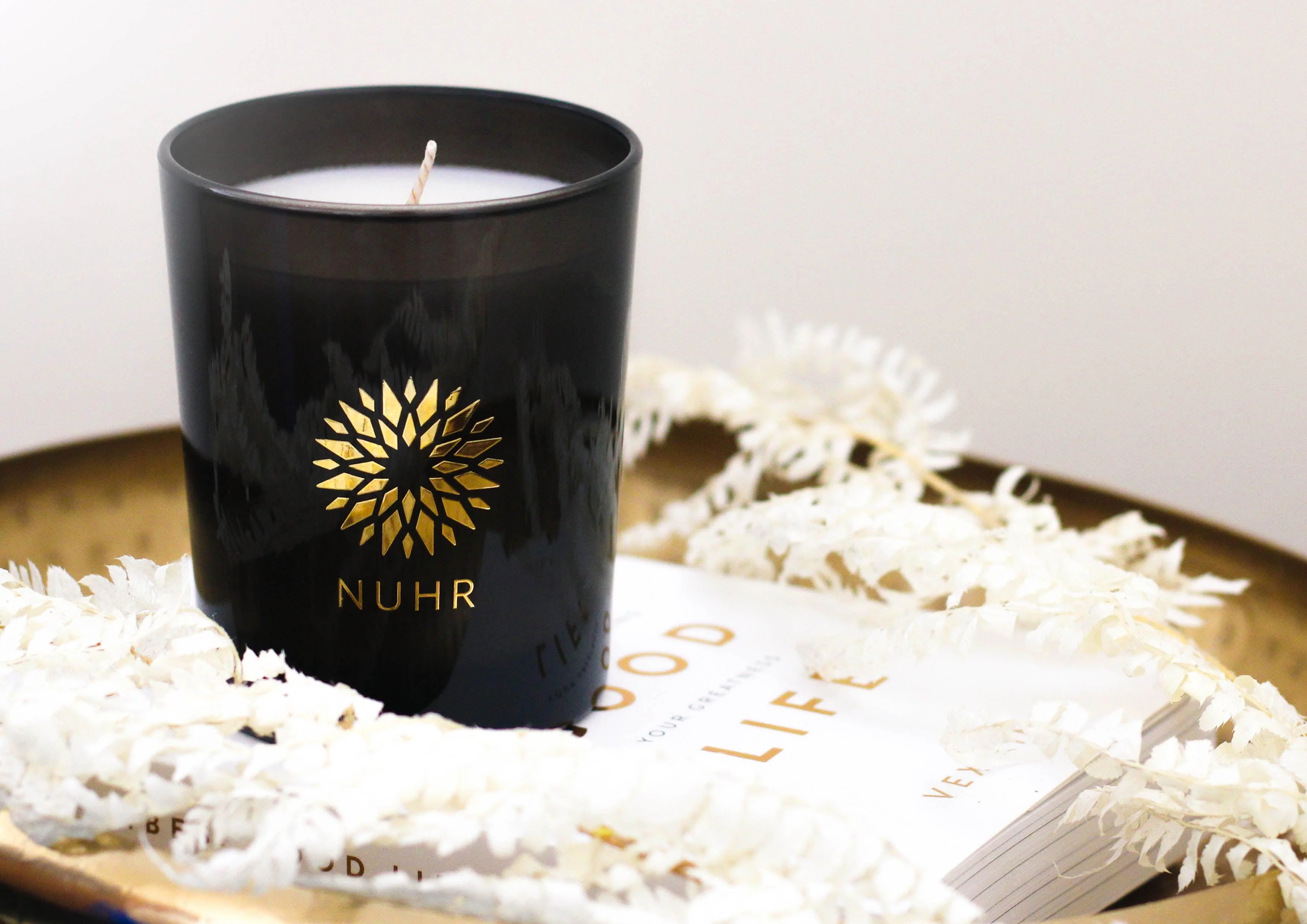 Oud Majestic Luxury Scented Candle - Image 3