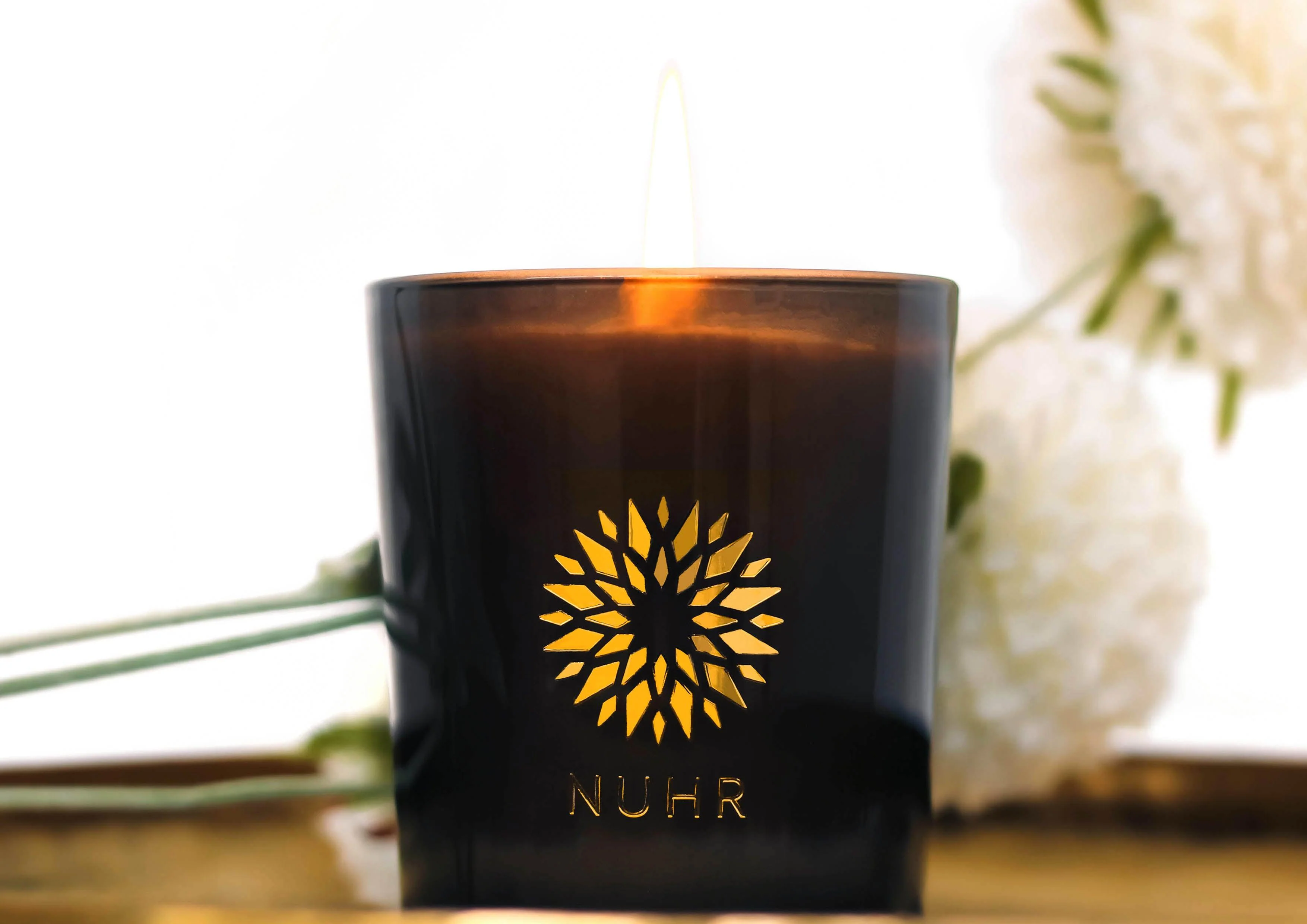 Oud Majestic Luxury Scented Candle - Image 4