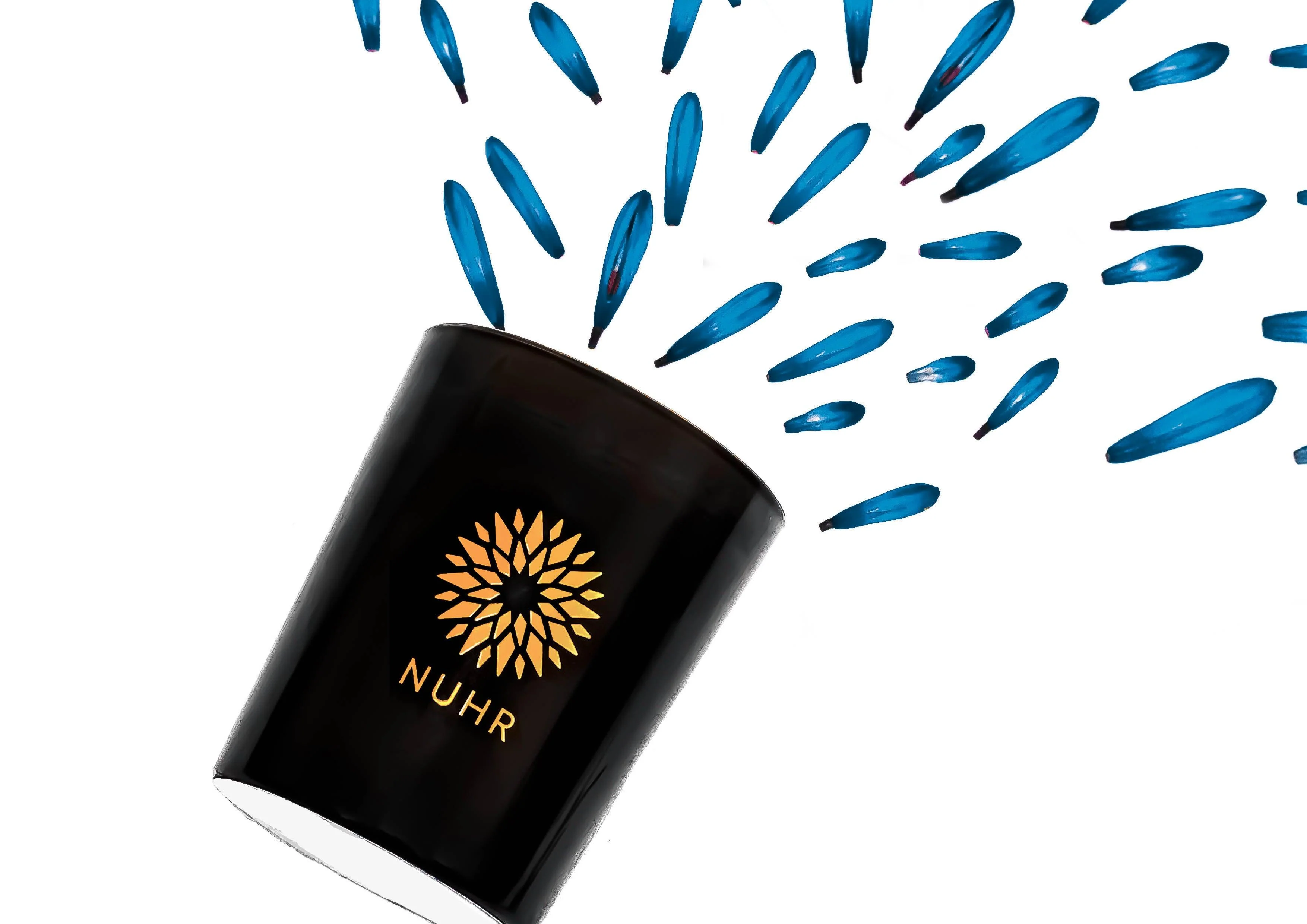 Oud Woods Luxury Scented Candle - Image 4